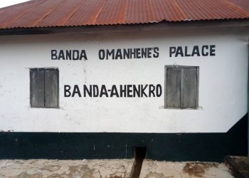 BANDA TRADITIONAL COUNCIL DISSSOCIATES ITSELF FROM COMMENT MADE BY A SUSPENDED CHIEF.