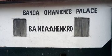 BANDA TRADITIONAL COUNCIL DISSSOCIATES ITSELF FROM COMMENT MADE BY A SUSPENDED CHIEF.